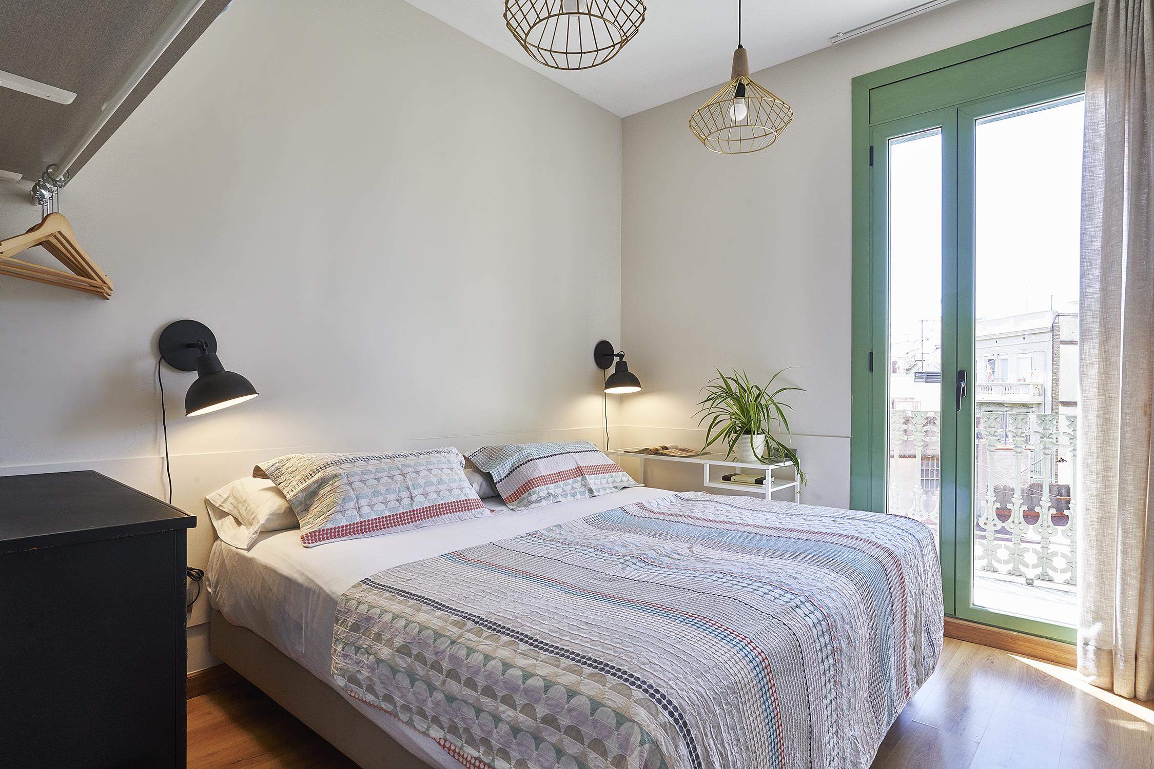 Barcelona Sants Station Apartments Ngoại thất bức ảnh