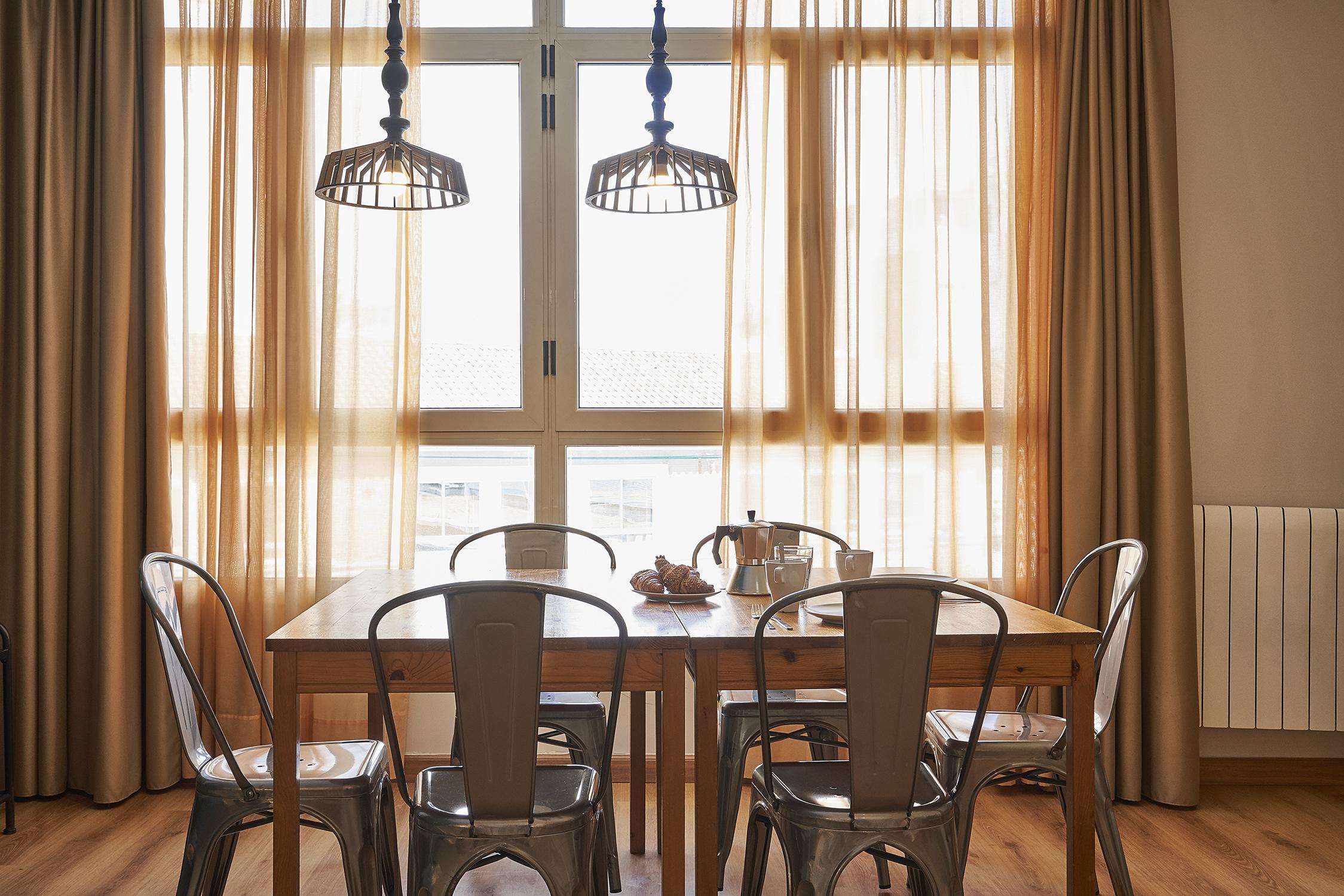 Barcelona Sants Station Apartments Ngoại thất bức ảnh
