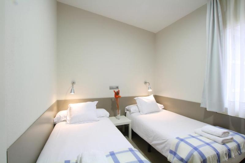 Barcelona Sants Station Apartments Ngoại thất bức ảnh