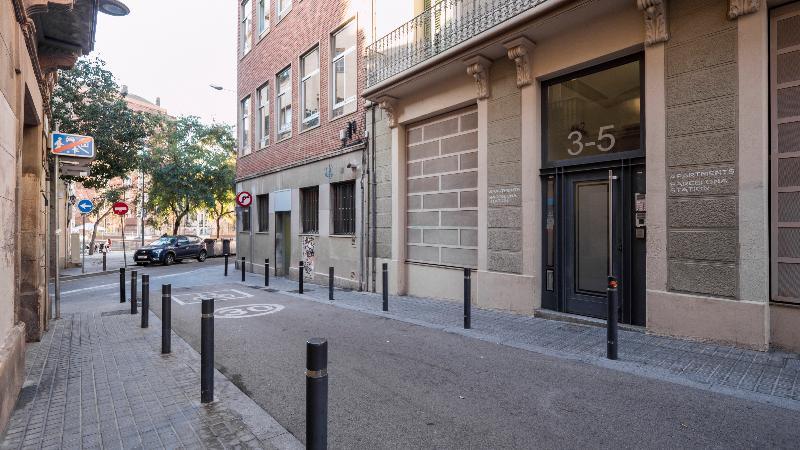 Barcelona Sants Station Apartments Ngoại thất bức ảnh